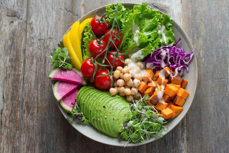 Fiber-rich vegetables on a protein diet menu